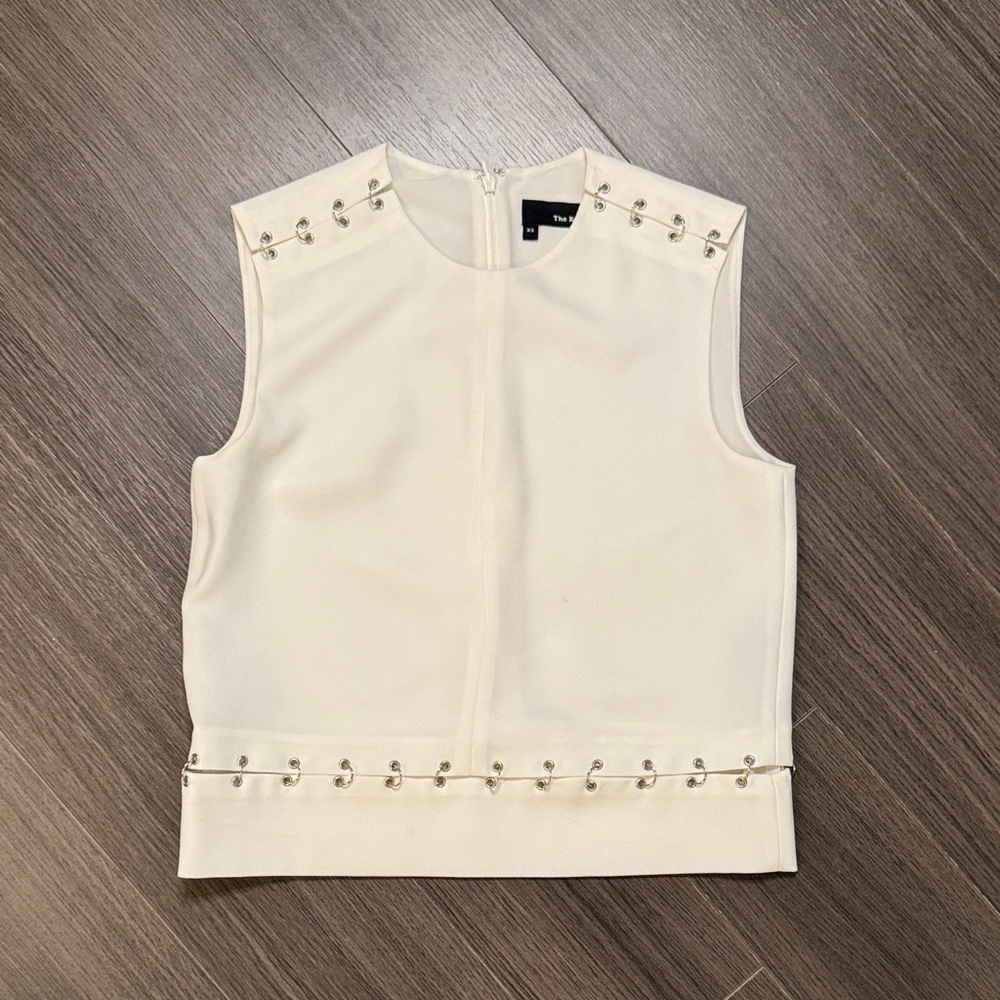 **READ** THE KOOPLES GUC Sleeveless Blouse in Ivory Silver Size XS